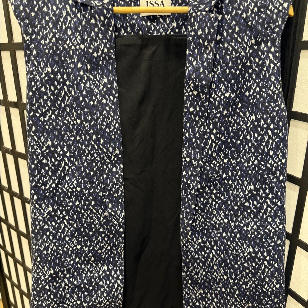 ISSA Blue and Black Vest sz 8
